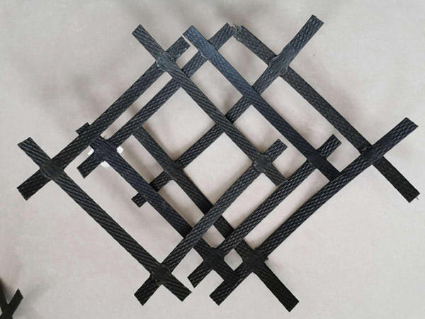 钢塑复合土工格栅